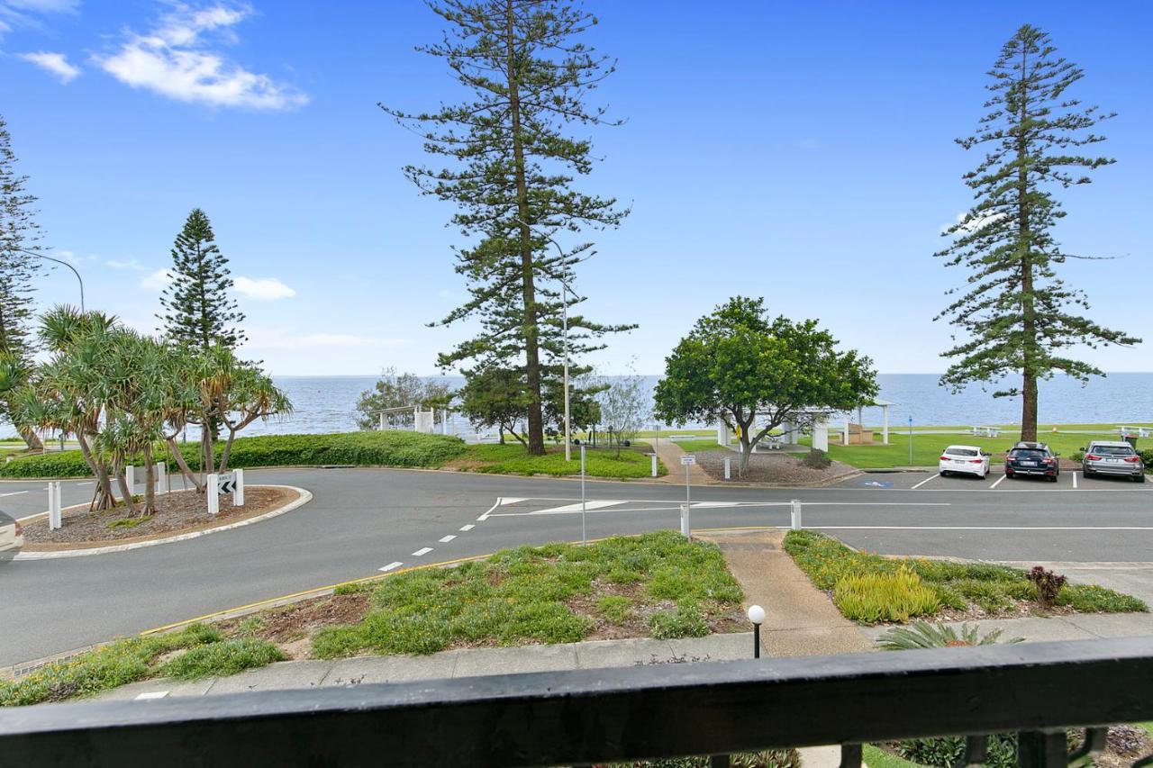 Beachwood At Margate Beach Apartamento Redcliffe Exterior foto